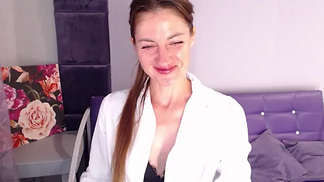 Snapshot of Katerina__Ray chatting on July 16, 5:35 am Katerina Ray online show from July 16, 5:35 am