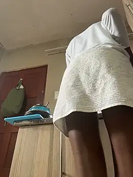 cowboy 420k online show from December 14, 5:24 am