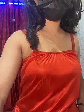 Snapshot of Red_Queen_11 chatting on March 2, 6:48 pm Red Queen 11 online show from March 2, 6:48 pm