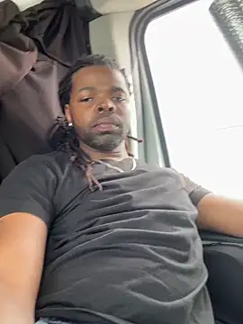 Mr Sirthedom online show from April 18, 9:48 pm