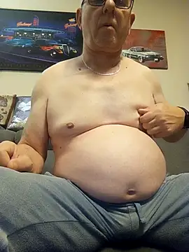 Snapshot of andy-1961 chatting on December 5, 7:43 pm andy-1961 online show from December 5, 7:43 pm