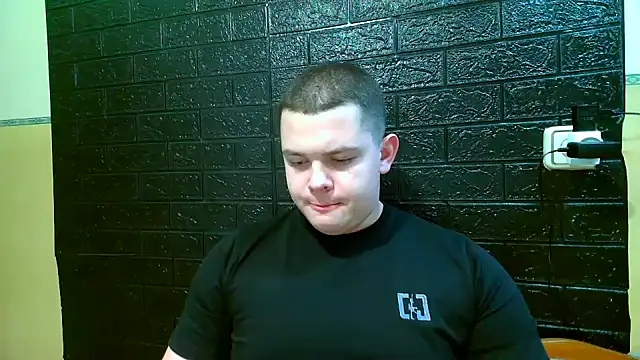 CuteButNaughty  online show from November 28, 7:38 pm