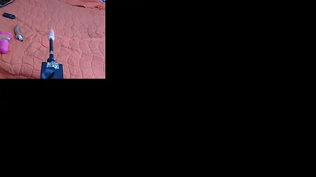 machineslut online show from June 4, 4:24 pm