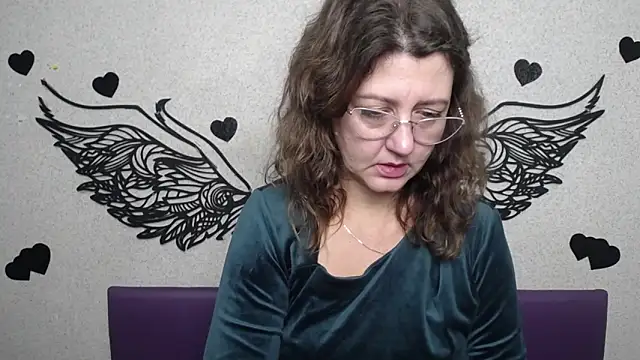 Snapshot of RoseHille chatting on November 27, 3:36 pm RoseHille online show from November 27, 3:36 pm