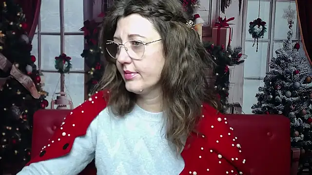 Snapshot of RoseHille chatting on January 15, 2:43 pm RoseHille online show from January 15, 2:43 pm