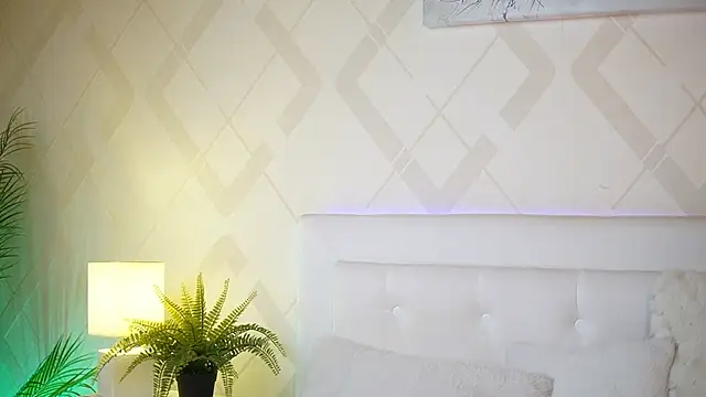 JadeHasy online show from December 15, 8:13 pm