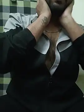 MrToxxic online show from November 17, 5:19 pm