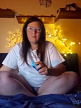 Snapshot of Persephone_CH_off chatting on December 1, 8:58 pm Persephone CH off online show from December 1, 8:58 pm