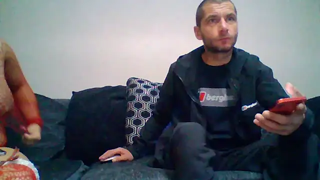 Kinkycouple142 online show from June 9, 8:31 pm