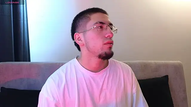 AresMassimoX online show from March 26, 1:38 pm