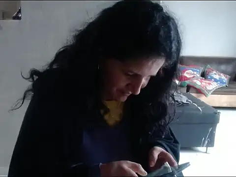 Snapshot of Sra_Angelina chatting on December 5, 7:10 pm Sra Angelina online show from December 5, 7:10 pm