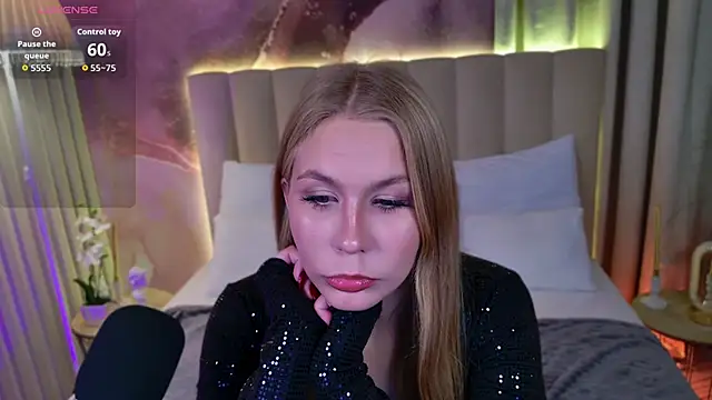 Snapshot of Rosa_Evans chatting on November 16, 6:35 pm Rosa Evans online show from November 16, 6:35 pm