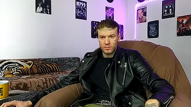 Huntall77 online show from January 10, 6:37 am