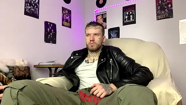 Huntall77 online show from March 2, 5:08 am