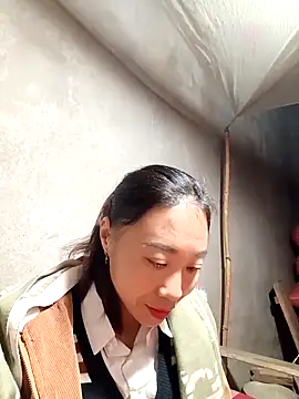 -Chua-90 online show from November 26, 10:33 pm