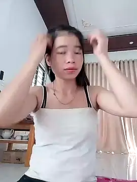 Snapshot of Nhi-2k chatting on November 11, 1:05 am Nhi-2k online show from November 11, 1:05 am