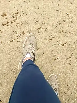 Nousdeux21 online show from April 1, 3:20 pm