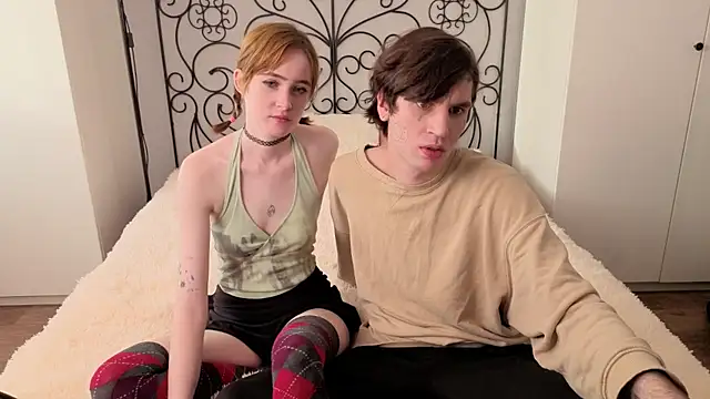 Danny loves Mary online show from November 18, 3:34 am