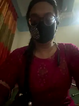 Snapshot of Saguphtah_Chattergy_22 chatting on November 15, 7:43 pm Saguphtah Chattergy 22 online show from November 15, 7:43 pm