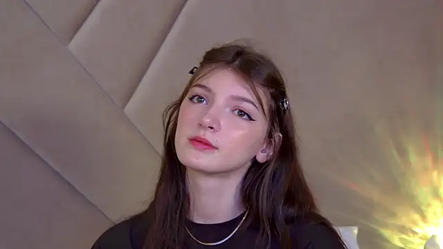 SophiaProve online show from May 15, 4:36 pm