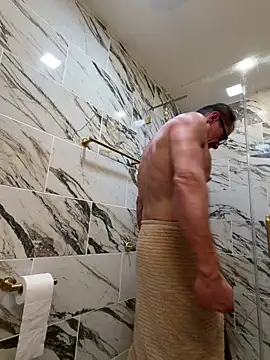 WildFocus online show from April 3, 12:19 am