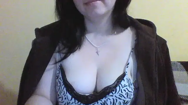 Snapshot of Vitalina282128 chatting on February 1, 10:19 pm Vitalina282128 online show from February 1, 10:19 pm