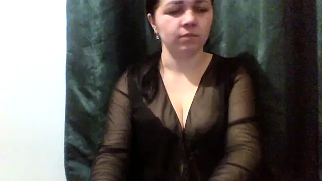 Snapshot of Vitalina282128 chatting on February 17, 4:57 pm Vitalina282128 online show from February 17, 4:57 pm