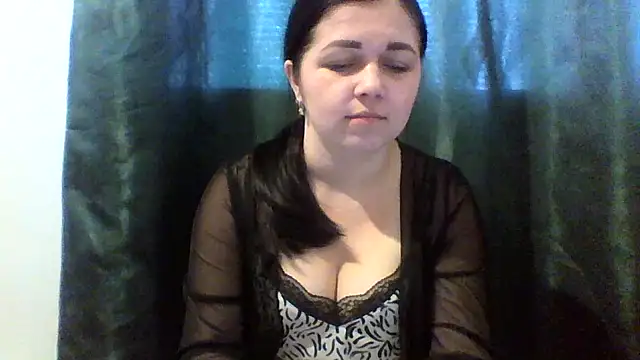 Snapshot of Vitalina282128 chatting on February 19, 11:50 am Vitalina282128 online show from February 19, 11:50 am