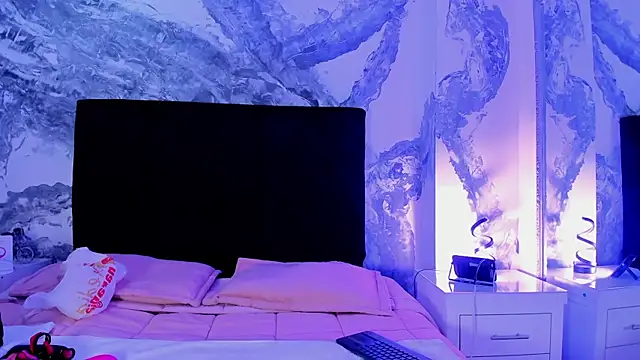 Snapshot of lilithDraven_ chatting on March 3, 4:18 am lilithDraven online show from March 3, 4:18 am