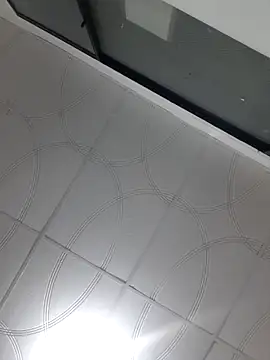 lilithDraven  online show from March 15, 3:45 am