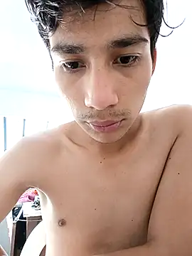 Snapshot of lulu_sexyboy chatting on December 15, 7:51 pm lulu sexyboy online show from December 15, 7:51 pm