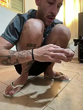 Lucasjandre online show from February 2, 10:36 am