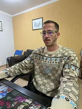 Lucasjandre online show from June 9, 1:39 am