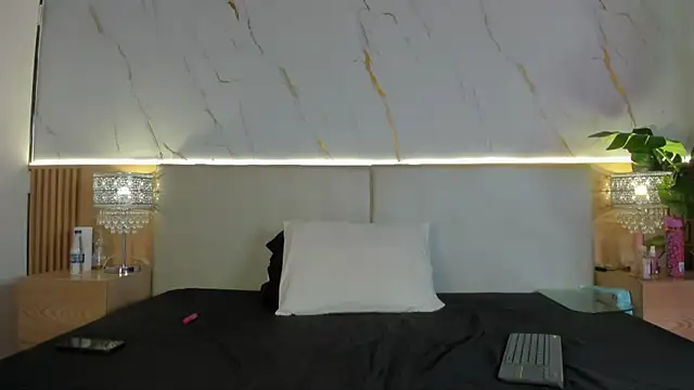 april grey11 online show from December 16, 7:52 pm