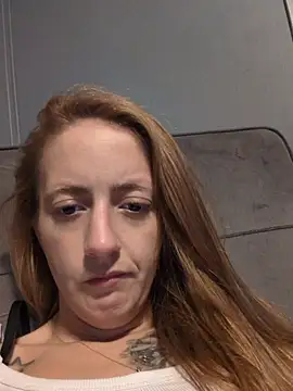 sexxxilexxxi44 online show from May 25, 4:40 am