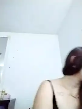 Snapshot of Samantha_curvy1 chatting on November 24, 7:13 pm Samantha curvy1 online show from November 24, 7:13 pm