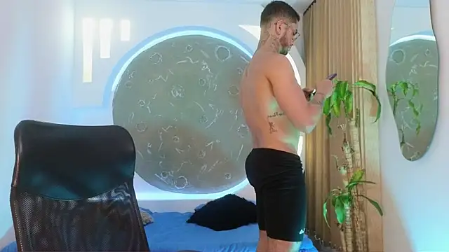 Snapshot of Alanrodgers chatting on March 8, 11:58 am Alanrodgers online show from March 8, 11:58 am