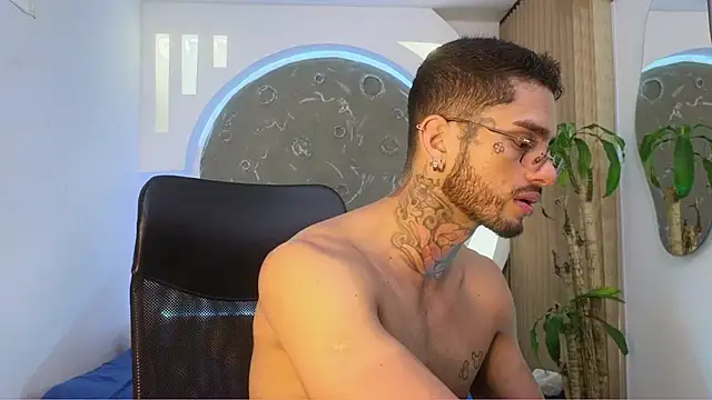 Snapshot of Alanrodgers chatting on March 13, 1:51 pm Alanrodgers online show from March 13, 1:51 pm