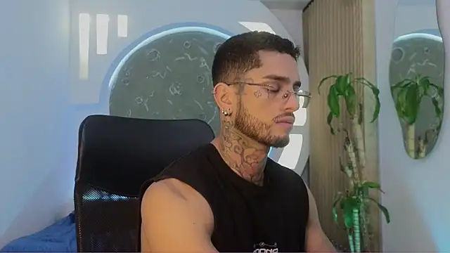 Snapshot of Alanrodgers chatting on March 19, 11:14 am Alanrodgers online show from March 19, 11:14 am