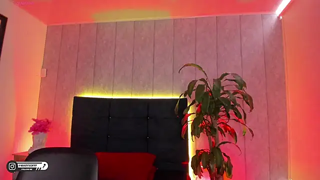 marysofff online show from November 17, 9:53 pm