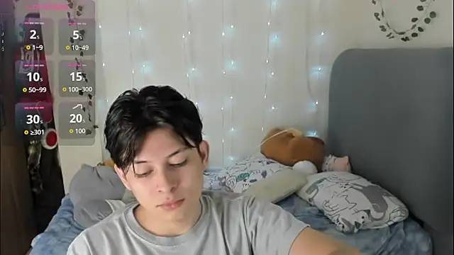 Felix kitty online show from January 31, 8:29 pm