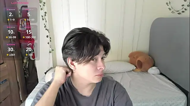 Felix kitty online show from March 6, 7:10 pm