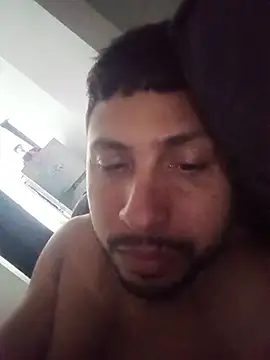 Snapshot of MAX_Jhonnson chatting on February 15, 6:04 pm MAX Jhonnson online show from February 15, 6:04 pm