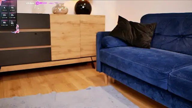 Snapshot of BellaBlush03 chatting on February 13, 11:45 pm BellaBlush03 online show from February 13, 11:45 pm