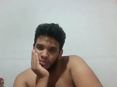 josecamsex27 online show from April 3, 8:40 pm