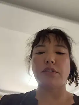 oo-shanshan online show from February 3, 7:13 am