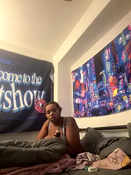 wearefreaks08 online show from December 15, 4:17 am