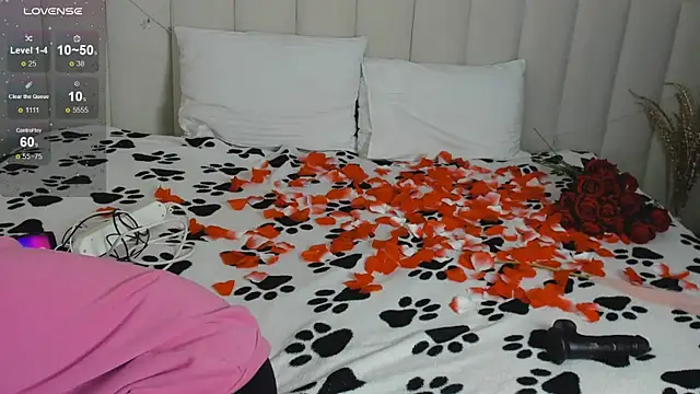 Lina Moony online show from February 13, 2:07 am