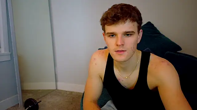 Snapshot of sculpteddesire chatting on December 16, 6:40 am sculpteddesire online show from December 16, 6:40 am