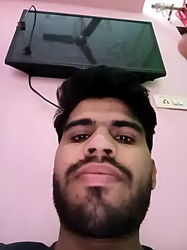 Snapshot of hotyyyyjonny chatting on November 11, 12:16 pm hotyyyyjonny online show from November 11, 12:16 pm